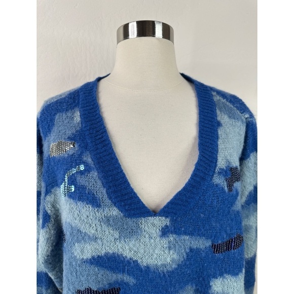 LOGO Lavish Cameo Cardigan - Picture 4 of 11